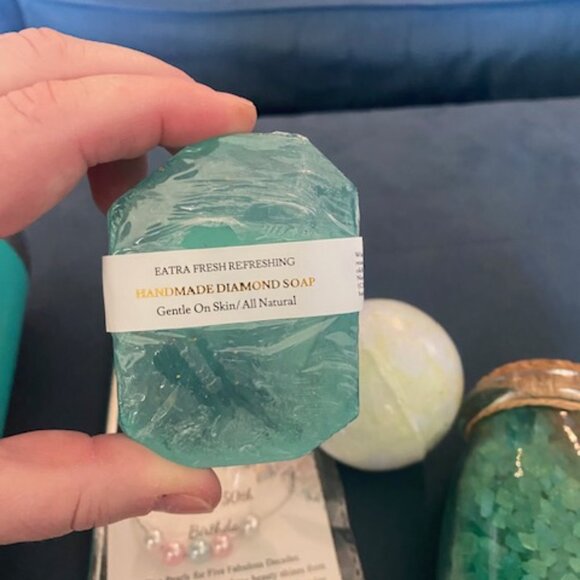 Turning 50 Gift Box - Picture 10 of 15